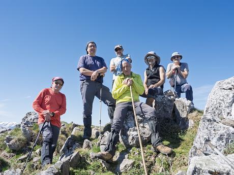 La Forcada y el Cuetu Santibánes (Cuchu) desde Pelluno