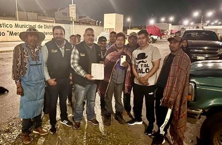 Comercio Municipal atiende solicitud de vendedores en Mercado Bicentenario