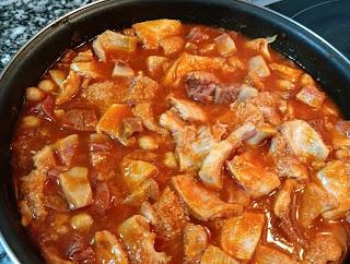 Callos con garbanzos