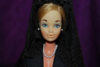 Barbie se viste de Mantilla