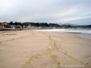 Playa de Santa Marina en Ribadesella: Vistas desde la playa