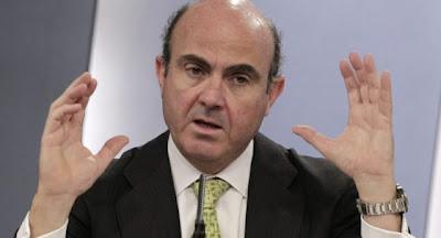 Gobierno y oposición se enfrascan y el rey vuelve al quirófano.