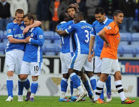Sorpresa en el DW Stadium
