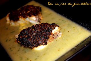 Medallones de rape con costra de tomate