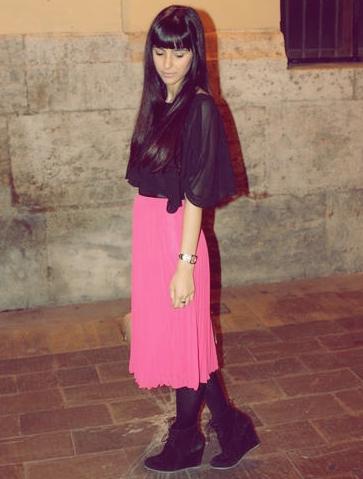 Remix de vestidos y faldas plisadas