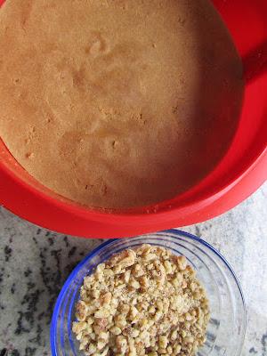 Tarta de queso, miel y nueces