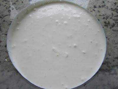 Tarta de queso, miel y nueces