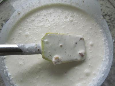 Tarta de queso, miel y nueces