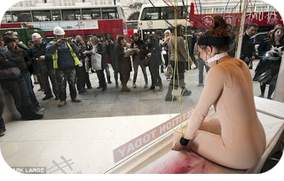 Lush - No al Testeo en Animales