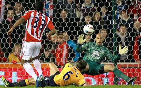 Stoke City 1 Everton 1: match report