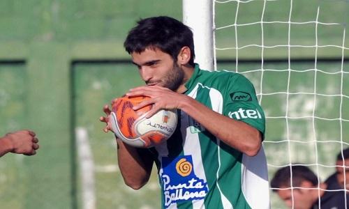 Fútbol uruguayo: liderato violeta