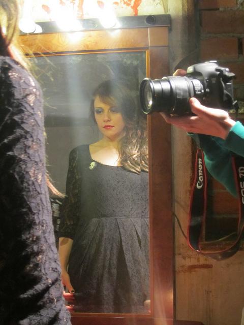 Olivia de Happyland & Pendientera