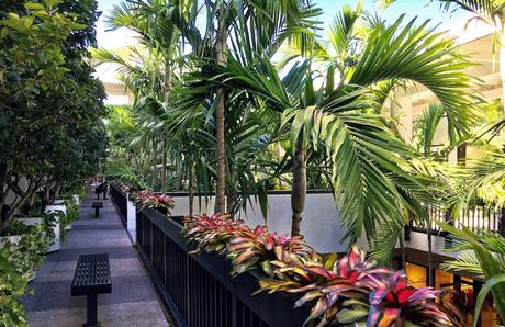 12 centros comerciales de EE. UU. que son destinos en sí mismos Tiendas Bal Harbour