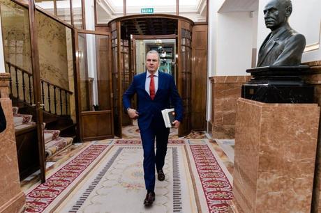 Vox expulsa definitivamente a Ortega Smith tras rechazar su último recurso