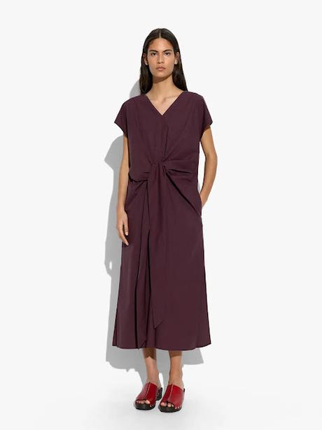 COMPRAS DE LA SEMANA; ABRIL (II).-