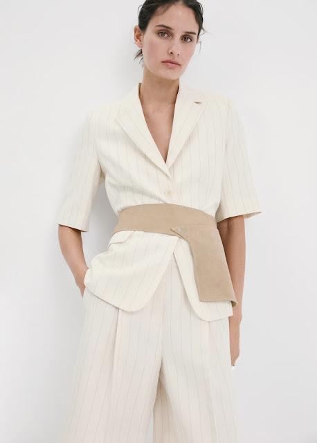 COMPRAS DE LA SEMANA; ABRIL (II).-