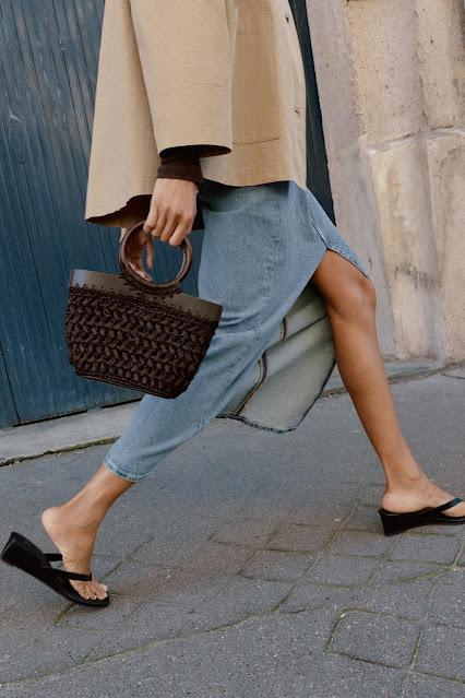 COMPRAS DE LA SEMANA; ABRIL (II).-