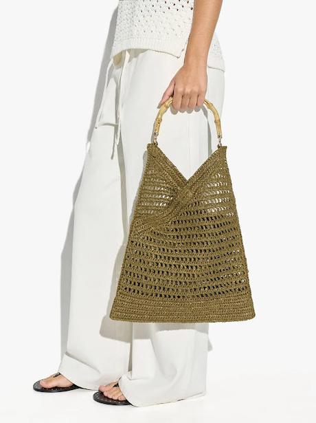 COMPRAS DE LA SEMANA; ABRIL (III).-