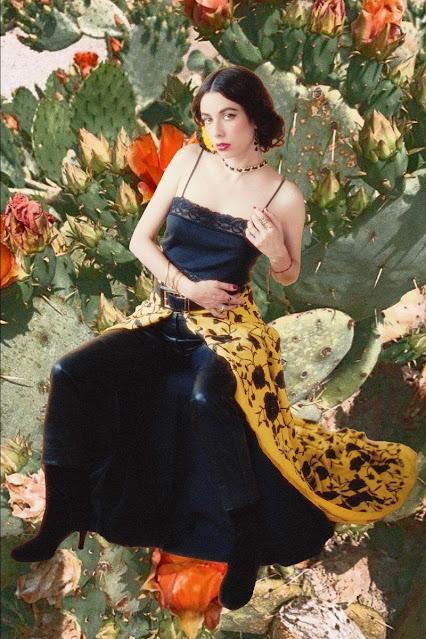 SOFÍA COMAS: 'TECUÁN CAROCA'