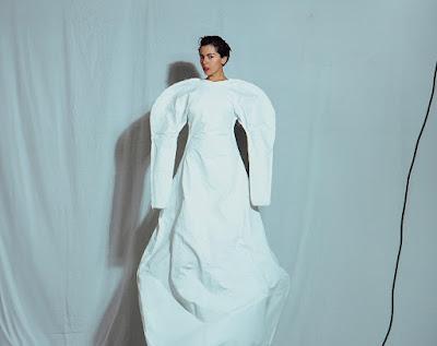 ANNA FERRER: 'PA'