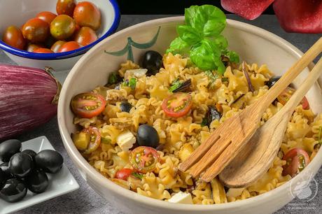 Ensalada tibia de pasta y berenjena
