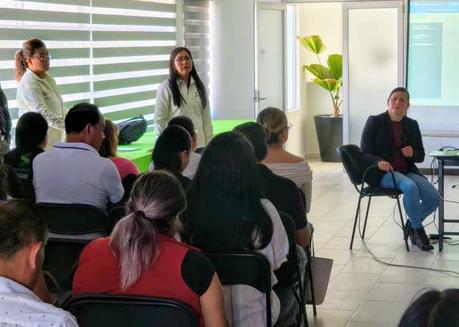 Soledad refuerza servicio público con capacitación y Código de Ética