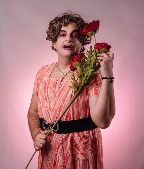«MABEL, SIEMPRE AUTÉNTICA», UNA COMEDIA DRAMÁTICAMENTE DELIRANTE.