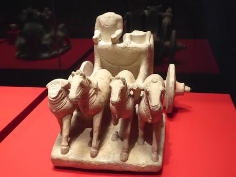 El prestigio de los caballos en Asiria y Chipre El prestigio de los caballos en Asiria y Chipre