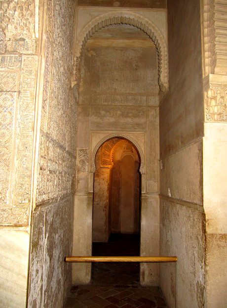 La Alhambra nazarí: Comares y Arrayanes