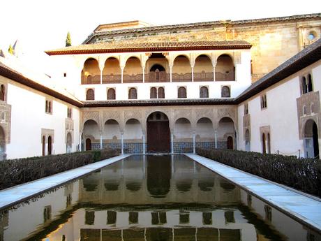 La Alhambra nazarí: Comares y Arrayanes