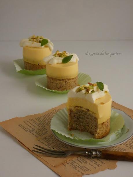 Financier de Pistachos y Mango