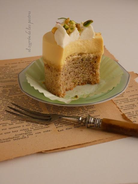 Financier de Pistachos y Mango