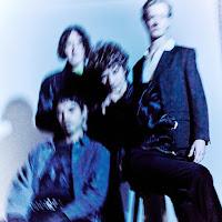 Temples estrenan Blue Flame como adelanto de Bliss