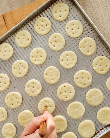pinchar las galletas