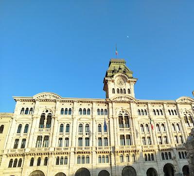 Viaje a Trieste. Los pasos que nos separan + Mileva Einstein Viaje a Trieste. Los pasos que nos separan + Mileva Einstein
