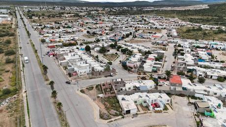 Villa de Pozos atrae proyectos de inversión en salud, comercio y hospedaje