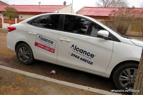ALCANCE Cumple con los clientes.