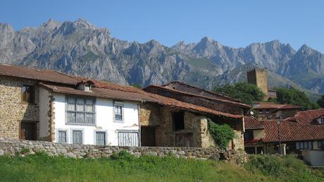 Mogrovejo Cumbres Avenas desde Mogrovejo