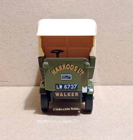Walker Electric Van de Harrods de Matchbox Yesteryear
