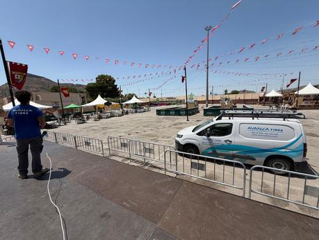 Avanza Fibra conecta a Santomera con la emoción del España-Uruguay