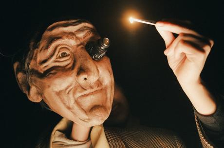 GAM: Máscaras y marionetas bajo cero