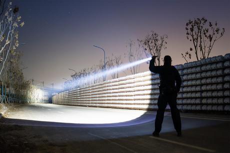 LINTERNAS OLIGHT PARA USO DIARIO EDC 21 LINTERNAS OLIGHT PARA USO DIARIO EDC 21