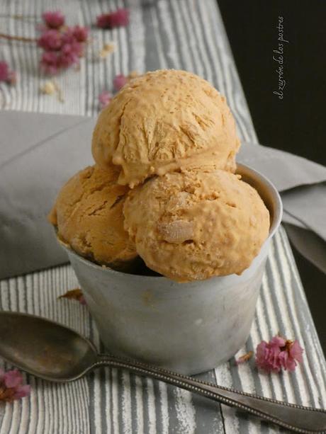 Helado de Dulce de Leche y Maní Helado de Dulce de Leche y Maní