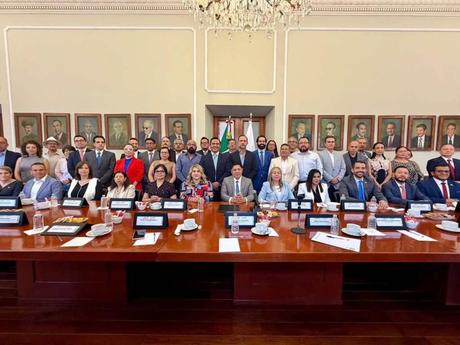 La Soga al Cuello: La coreografía de la infamia