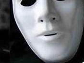Cuando digo figura "pirandelliana" refiero.
