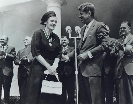 Contra la talidomida, Frances Kelsey (1914-2015)