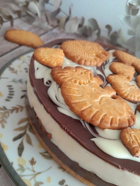 Tarta de Chocolate y Dinosaurus