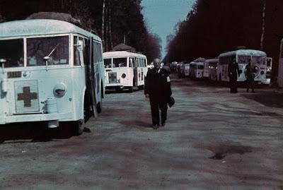 El rescate de los autobuses blancos