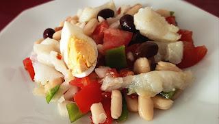 Alubias blancas con bacalao
