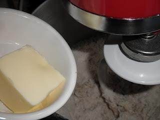 Pan dulce de canela con pasas y nueces